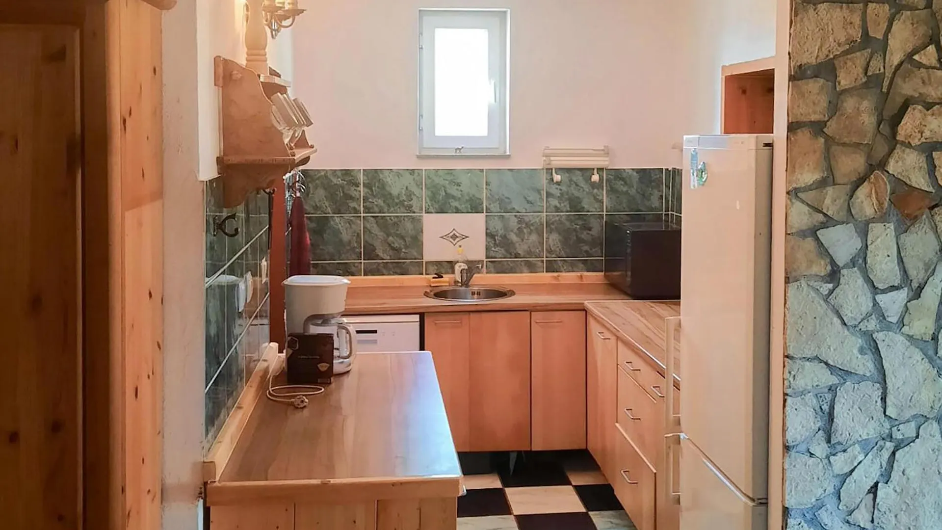 Holiday home Lovely Home In Kacana With Wifi Butkovici